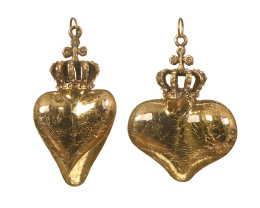 Zawieszka szklane serce w metalowej koronie szerokie (190260)