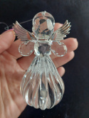 Zawieszka anioł akrylowy pękaty metalowe skrzydła (PR0524)